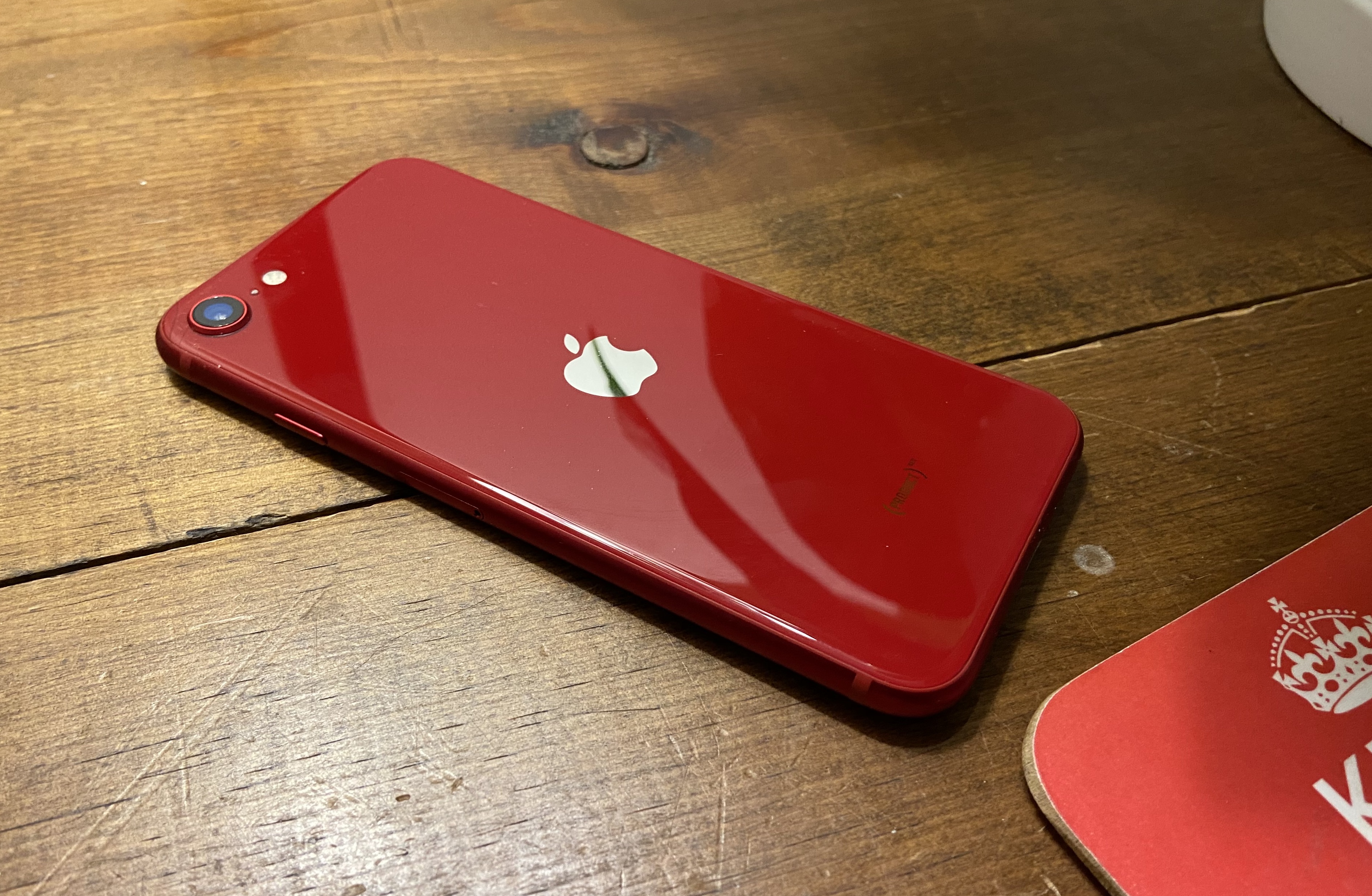 iphone se 2022 product red